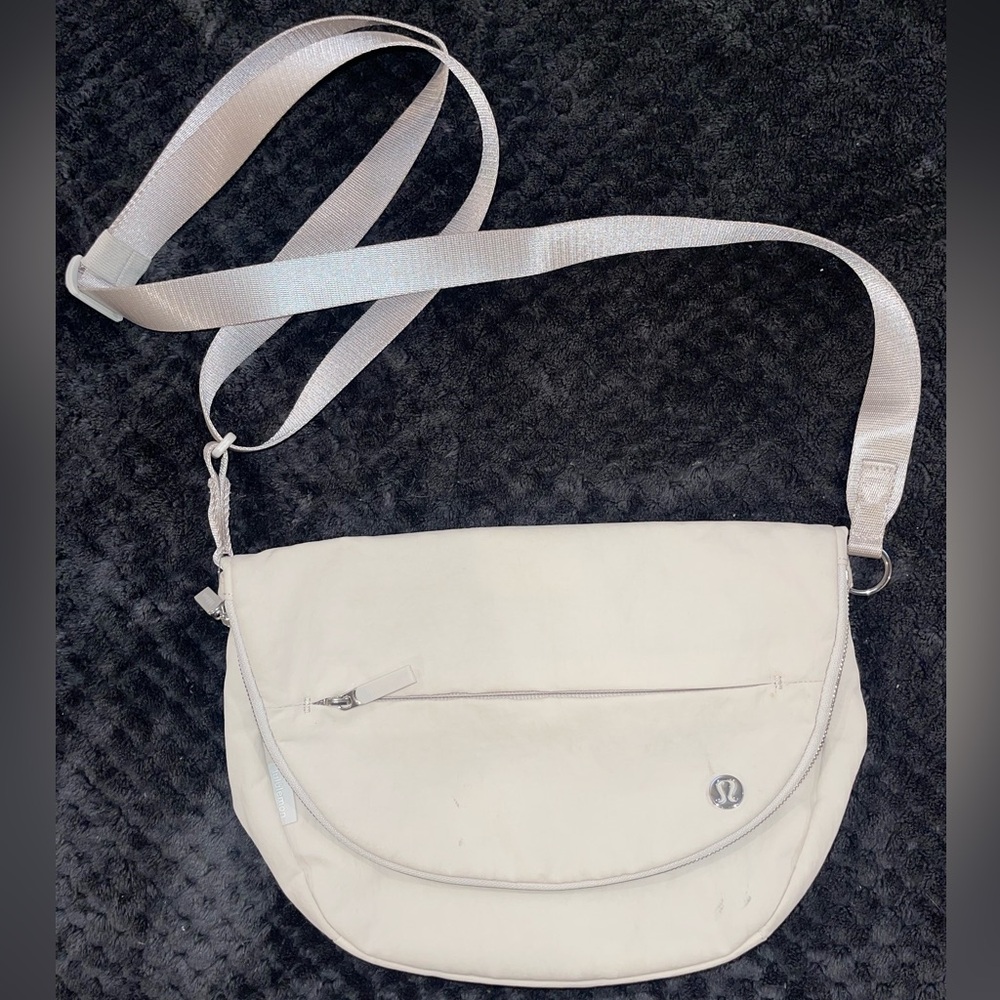 Lululemon All Night Festival Bag, 5L, White Opal/Silver.